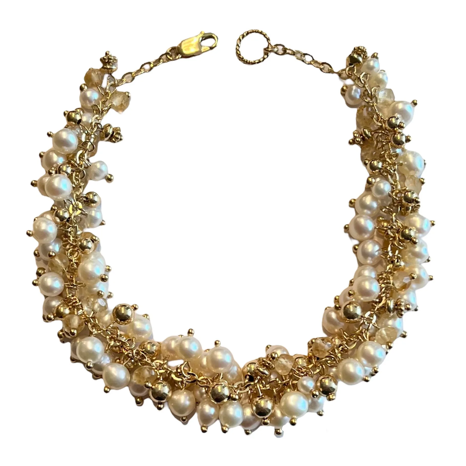 assets/culture/elovar/elovar-vine-bracelet.webp