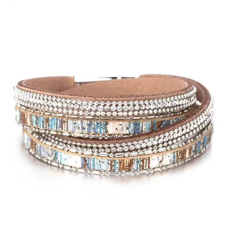 assets/culture/velanth/velanth-boho-bracelet-colorful.webp